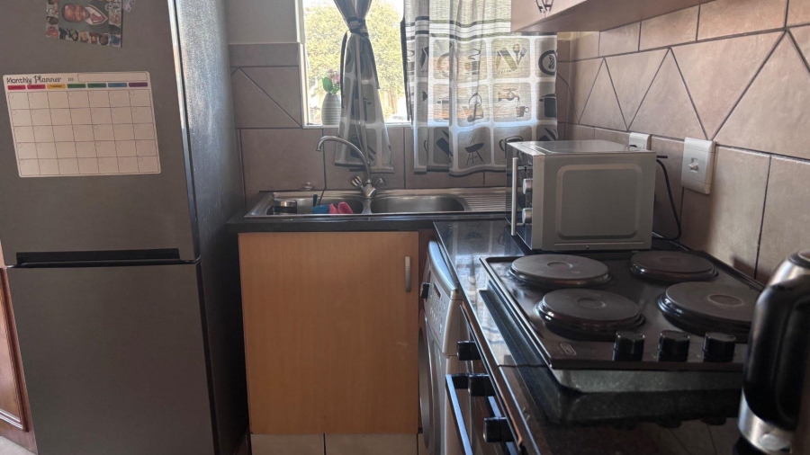To Let 2 Bedroom Property for Rent in Clarina Gauteng