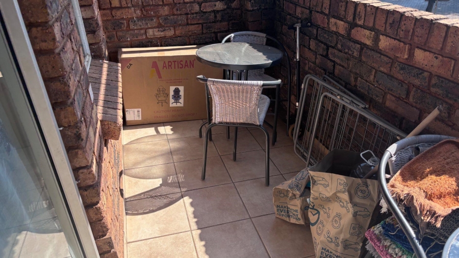 To Let 2 Bedroom Property for Rent in Clarina Gauteng