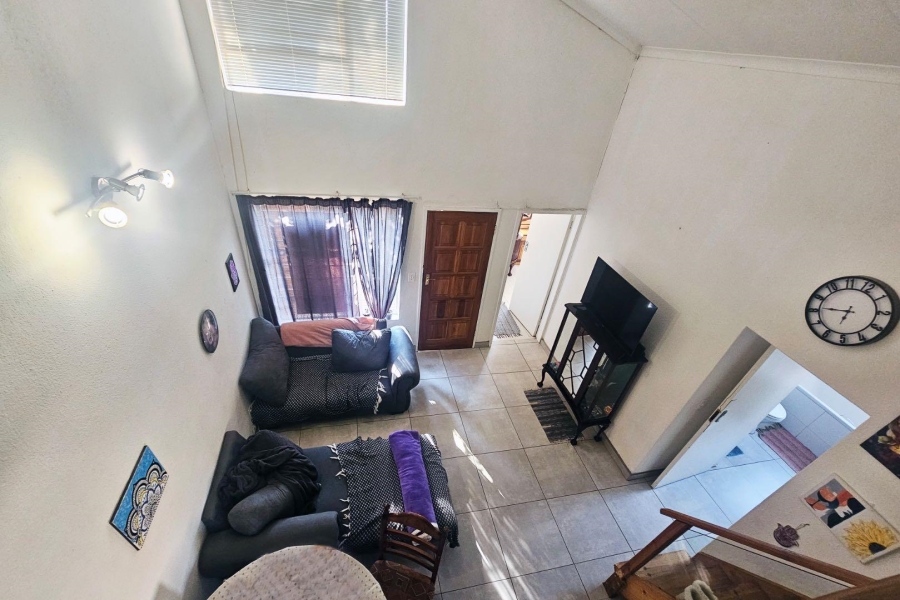 2 Bedroom Property for Sale in Radiokop Gauteng