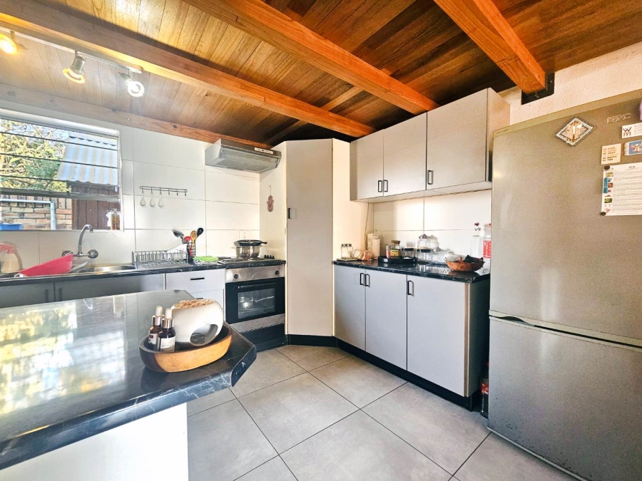 2 Bedroom Property for Sale in Radiokop Gauteng