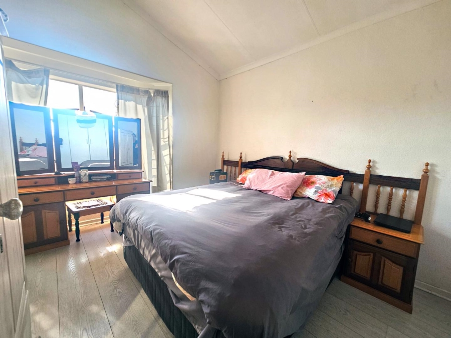 2 Bedroom Property for Sale in Radiokop Gauteng