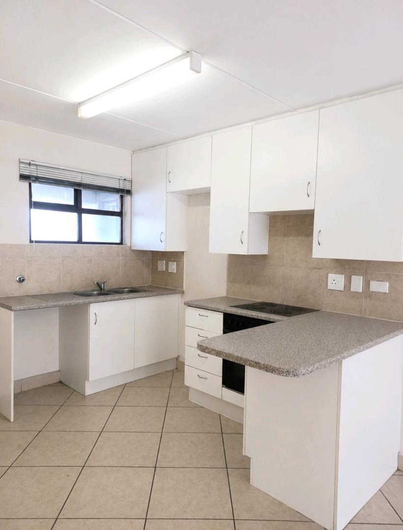 2 Bedroom Property for Sale in Eveleigh Gauteng