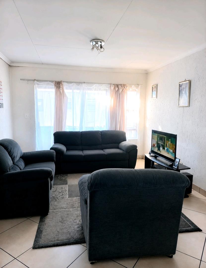 2 Bedroom Property for Sale in Eveleigh Gauteng