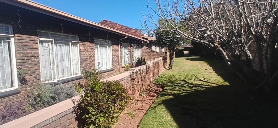 3 Bedroom Property for Sale in Birchleigh Gauteng