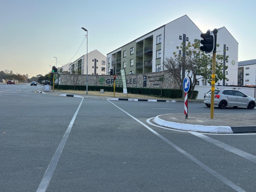 1 Bedroom Property for Sale in Linbro Park Gauteng