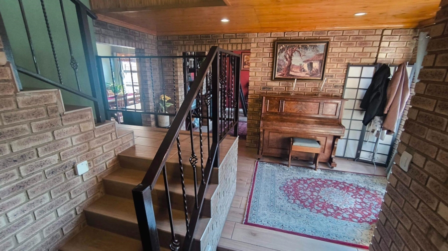 4 Bedroom Property for Sale in Randhart Gauteng