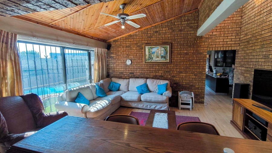 4 Bedroom Property for Sale in Randhart Gauteng