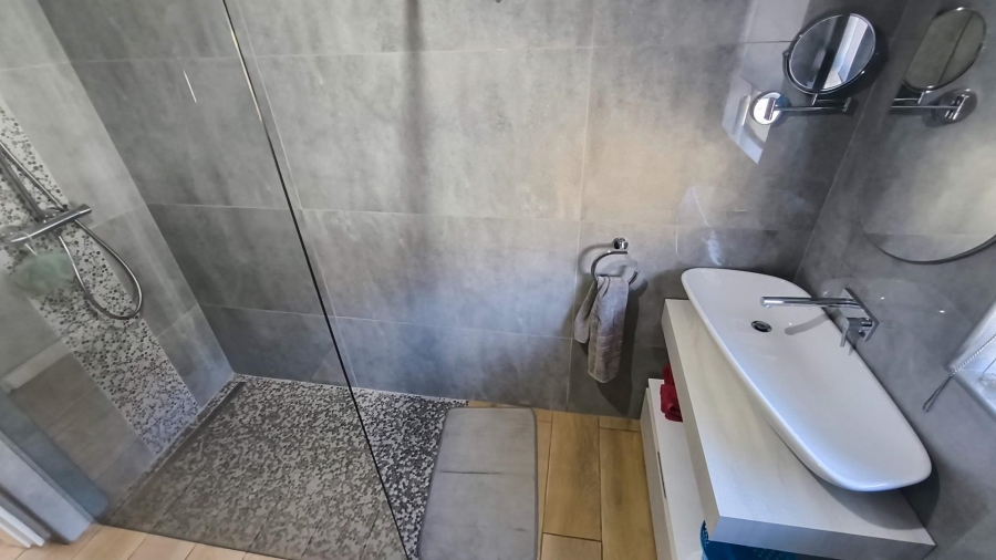 4 Bedroom Property for Sale in Randhart Gauteng