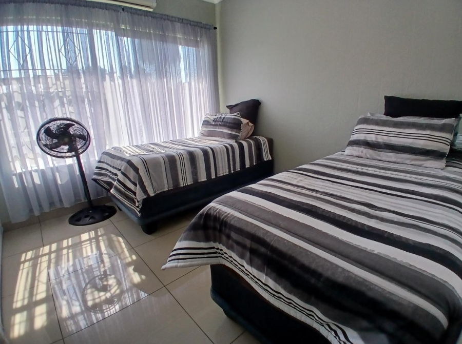 4 Bedroom Property for Sale in Verwoerdpark Gauteng
