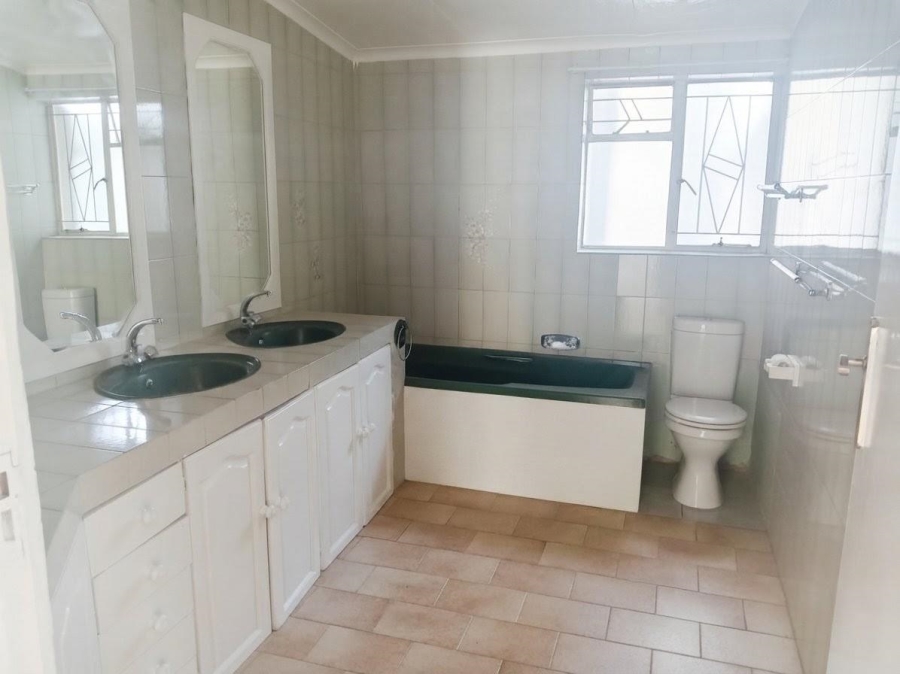 3 Bedroom Property for Sale in Pretoria North Gauteng
