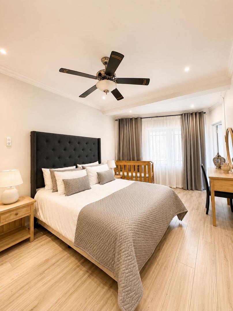 7 Bedroom Property for Sale in Silver Lakes Golf Estate Gauteng