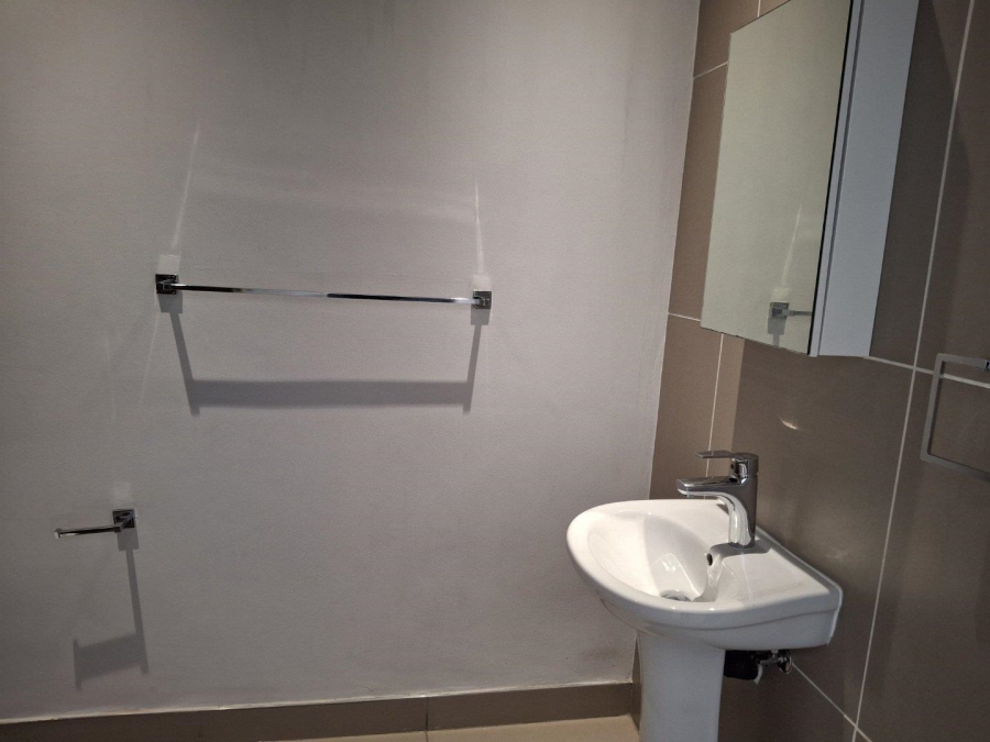 To Let 2 Bedroom Property for Rent in Rivonia Gauteng