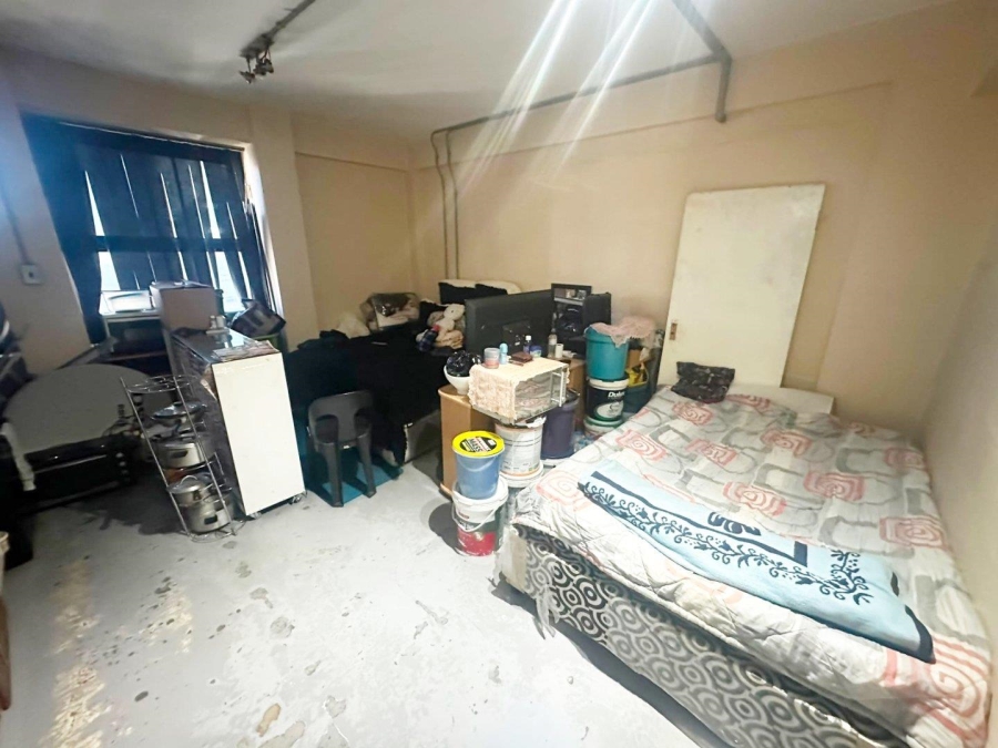1 Bedroom Property for Sale in Johannesburg Central Gauteng