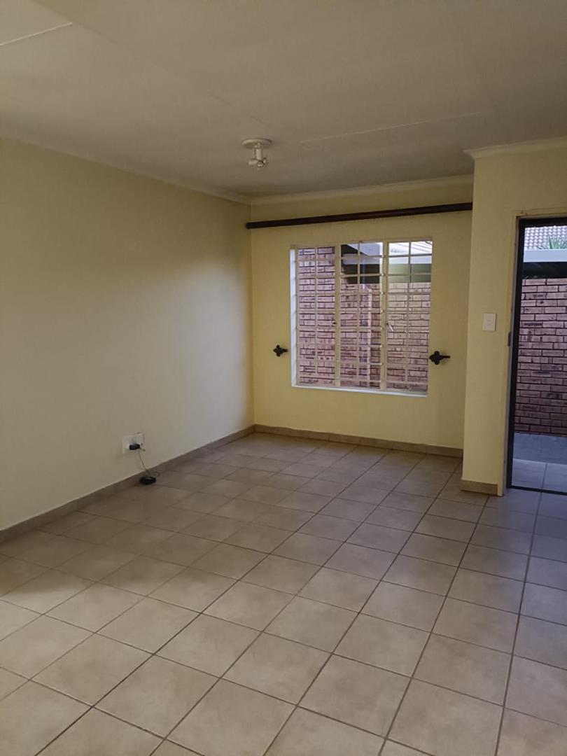 To Let 3 Bedroom Property for Rent in Montana Gauteng