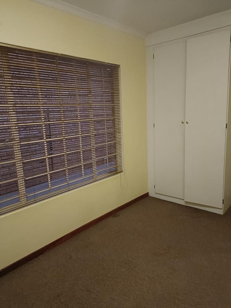To Let 3 Bedroom Property for Rent in Montana Gauteng
