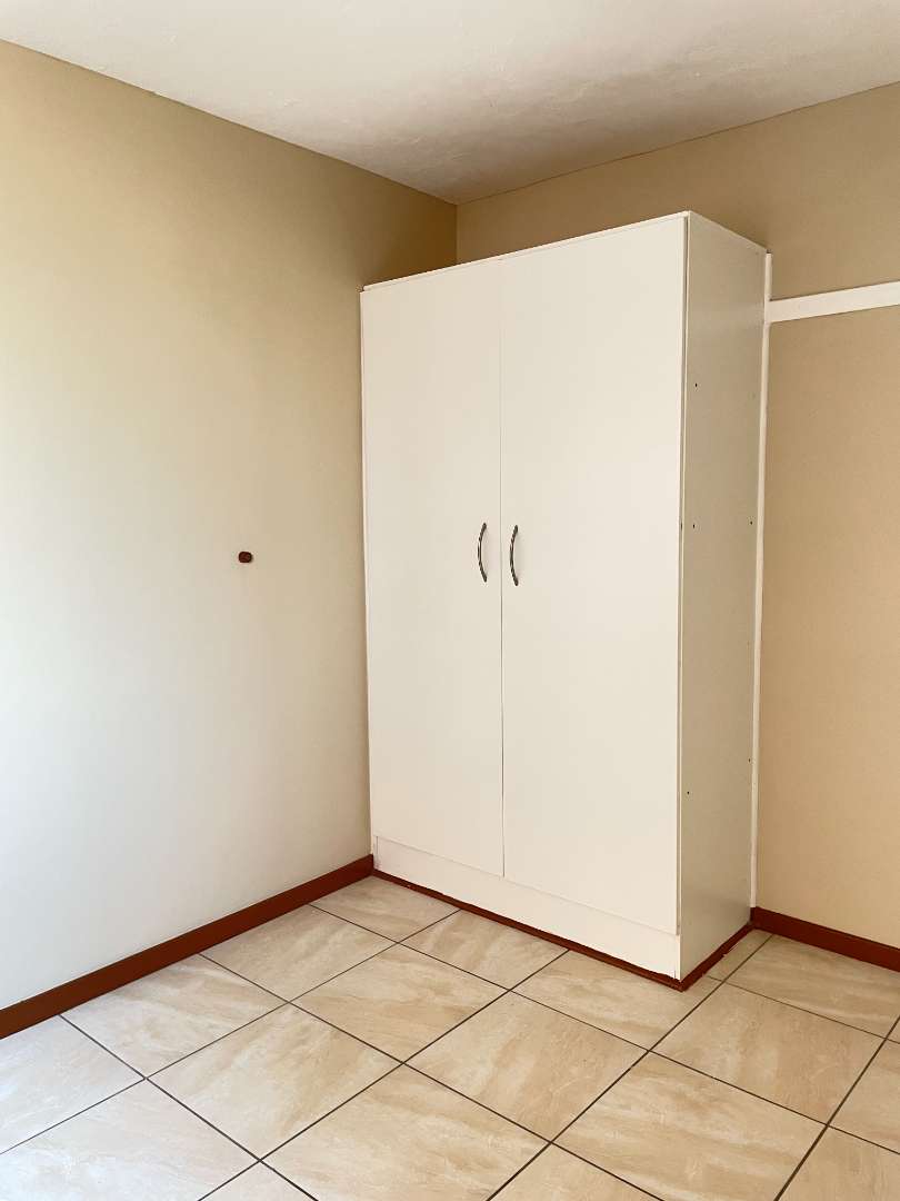 To Let 2 Bedroom Property for Rent in Sunnyside Gauteng