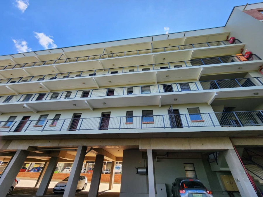To Let 3 Bedroom Property for Rent in Die Hoewes Gauteng