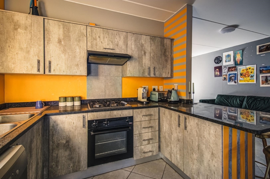 2 Bedroom Property for Sale in Norton Home Estate AH Gauteng