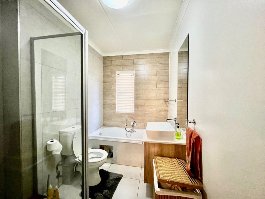 3 Bedroom Property for Sale in Modderfontein Gauteng