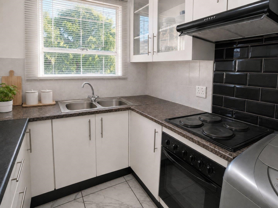 2 Bedroom Property for Sale in Wilgeheuwel Gauteng