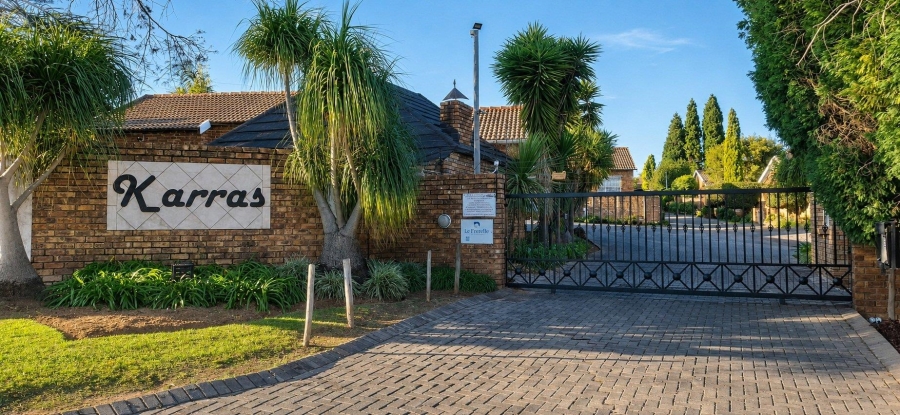 2 Bedroom Property for Sale in Wilgeheuwel Gauteng