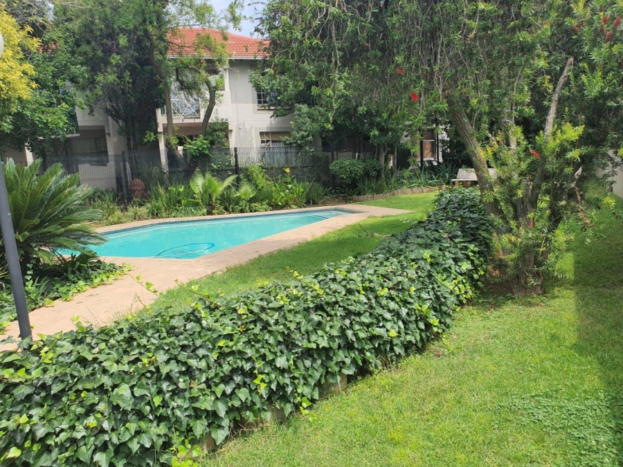 2 Bedroom Property for Sale in Paulshof Gauteng