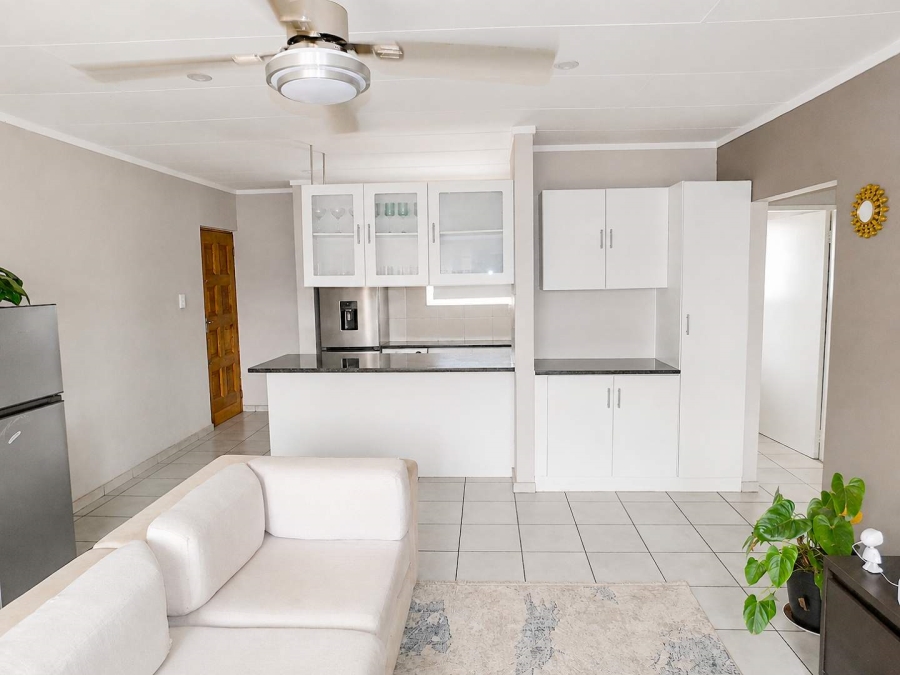 2 Bedroom Property for Sale in Paulshof Gauteng