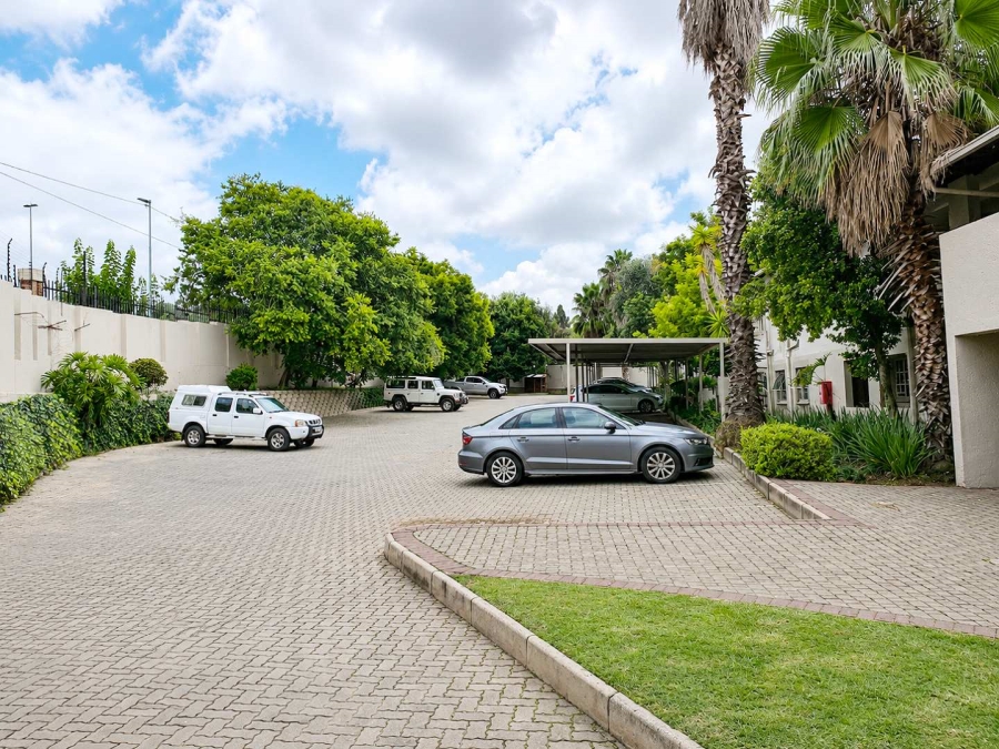 2 Bedroom Property for Sale in Paulshof Gauteng
