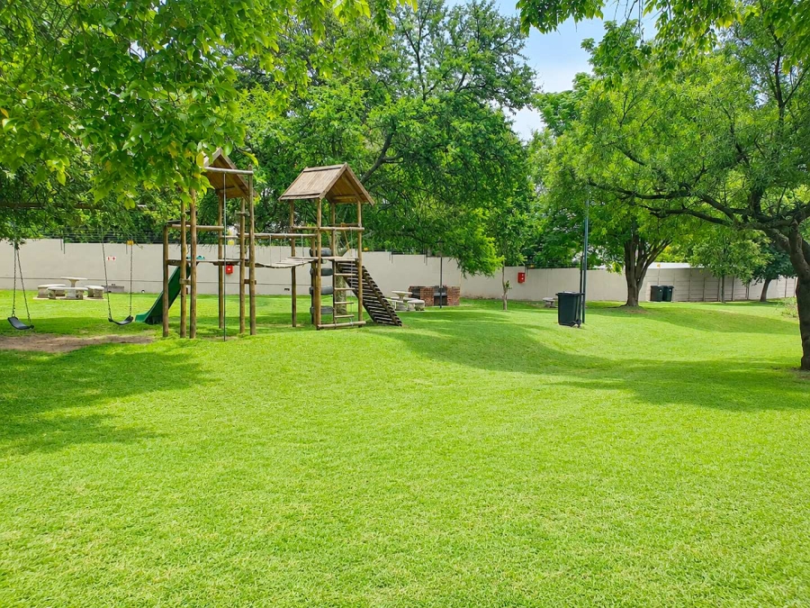 2 Bedroom Property for Sale in Paulshof Gauteng