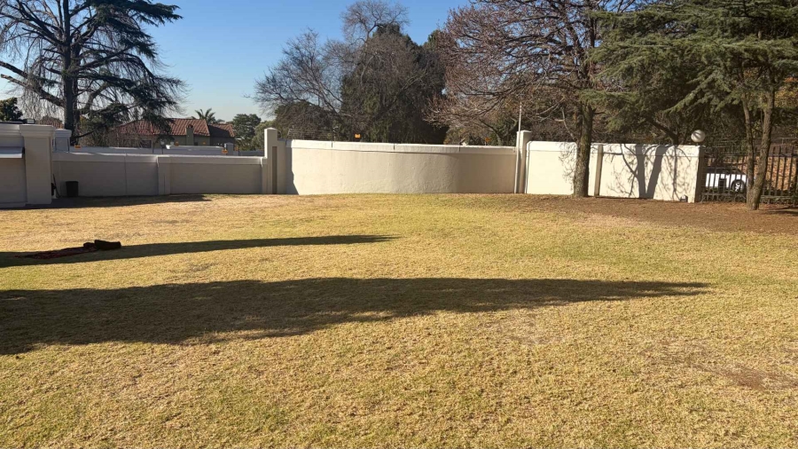 To Let 1 Bedroom Property for Rent in Sandown Gauteng