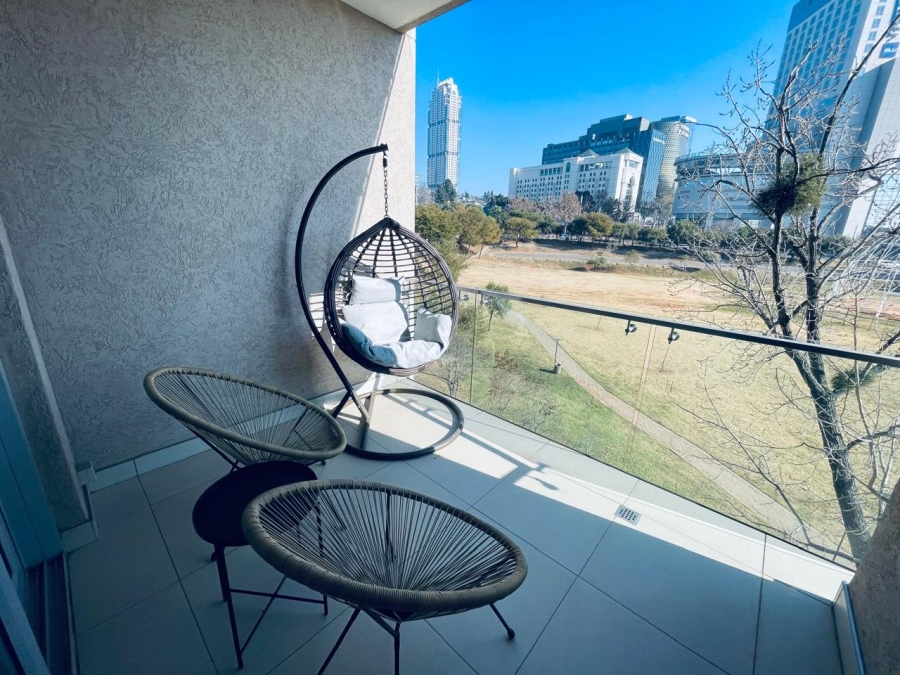 To Let 1 Bedroom Property for Rent in Sandown Gauteng