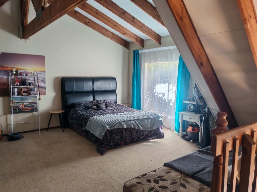2 Bedroom Property for Sale in Zwartkop Gauteng