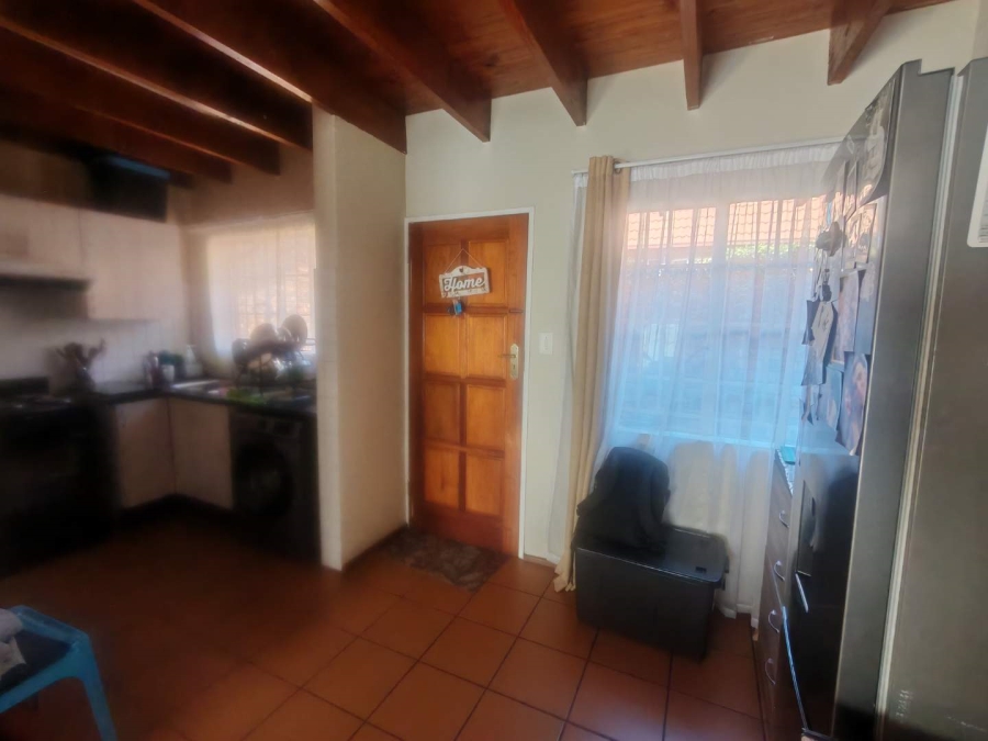 2 Bedroom Property for Sale in Zwartkop Gauteng