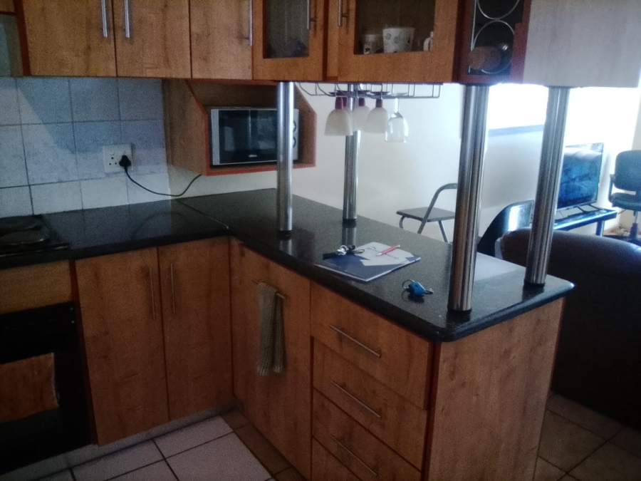 3 Bedroom Property for Sale in Die Hoewes Gauteng