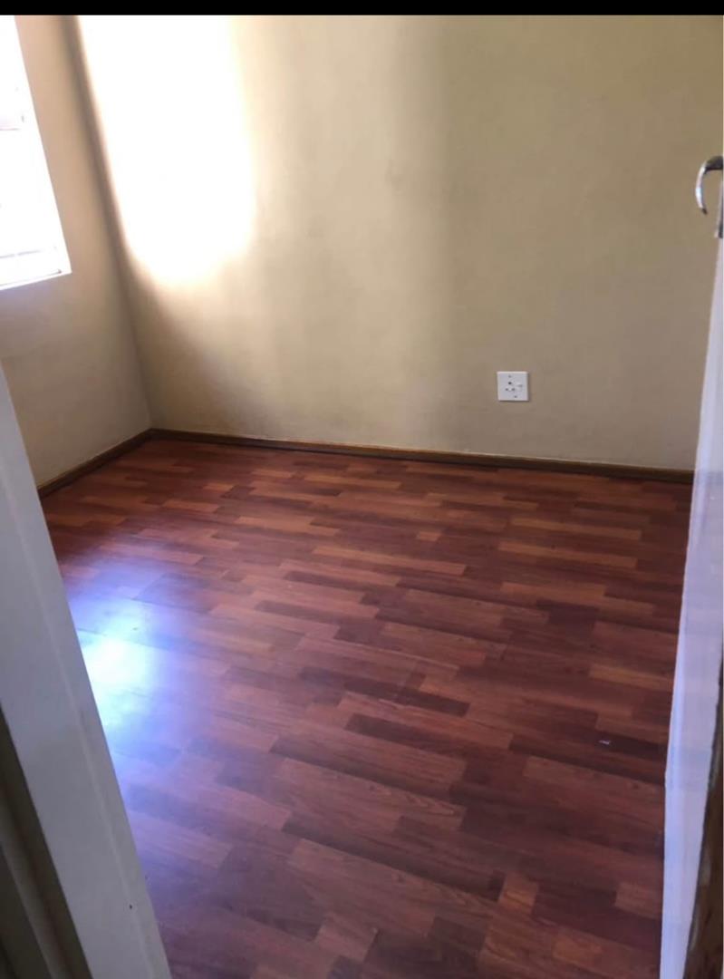 3 Bedroom Property for Sale in Die Hoewes Gauteng