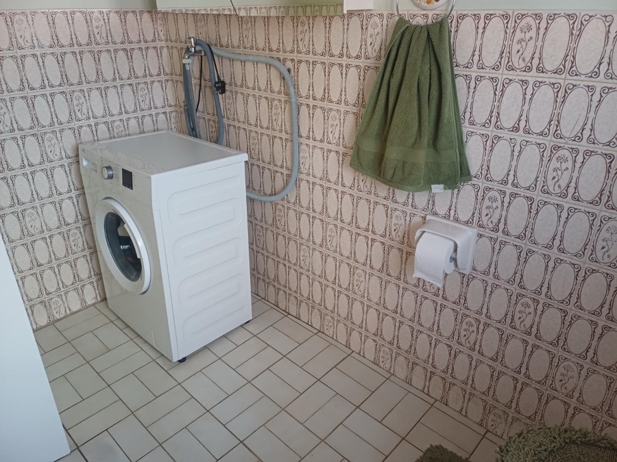 2 Bedroom Property for Sale in Edleen Gauteng