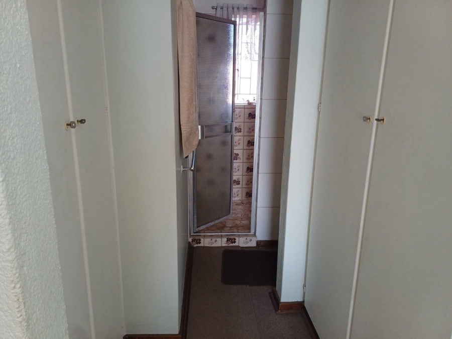 2 Bedroom Property for Sale in Edleen Gauteng