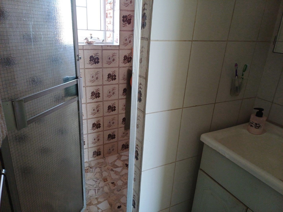 2 Bedroom Property for Sale in Edleen Gauteng
