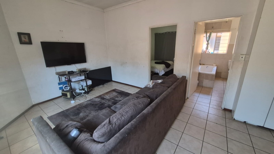 2 Bedroom Property for Sale in Kempton Park Central Gauteng