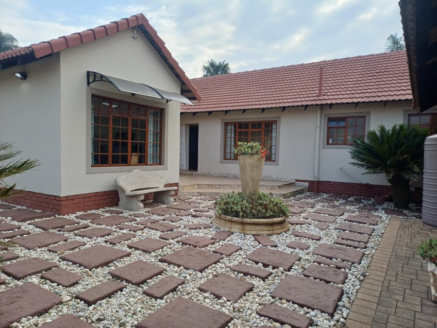 3 Bedroom Property for Sale in Van Riebeeck Park Gauteng