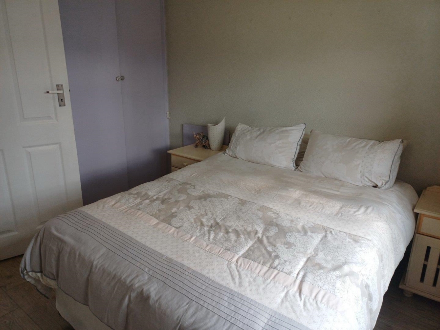 3 Bedroom Property for Sale in Van Riebeeck Park Gauteng