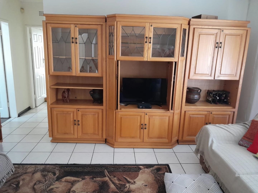 3 Bedroom Property for Sale in Brackendowns Gauteng