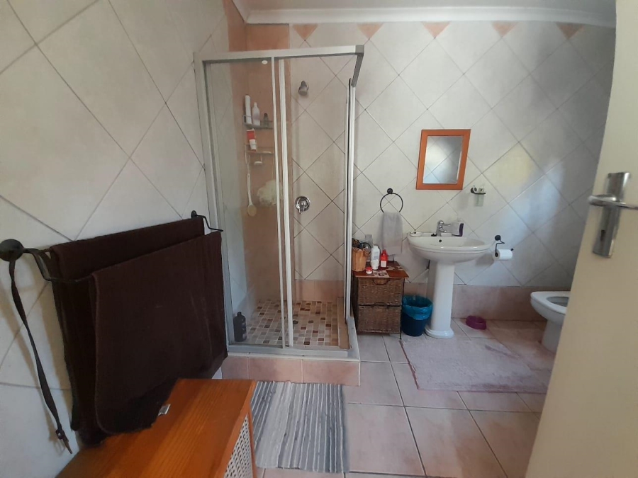 3 Bedroom Property for Sale in Brackendowns Gauteng