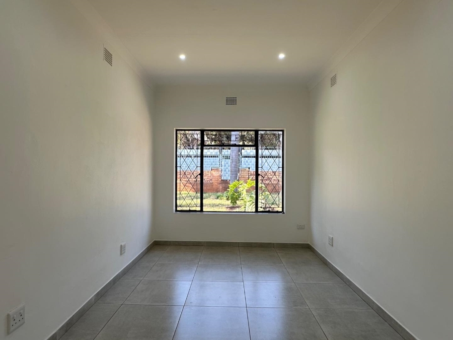 5 Bedroom Property for Sale in Lyttelton Manor Gauteng