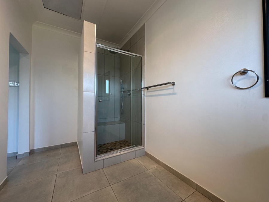 5 Bedroom Property for Sale in Lyttelton Manor Gauteng