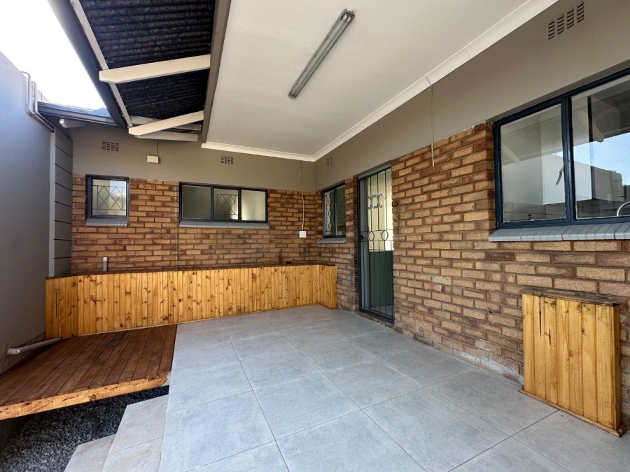 5 Bedroom Property for Sale in Lyttelton Manor Gauteng