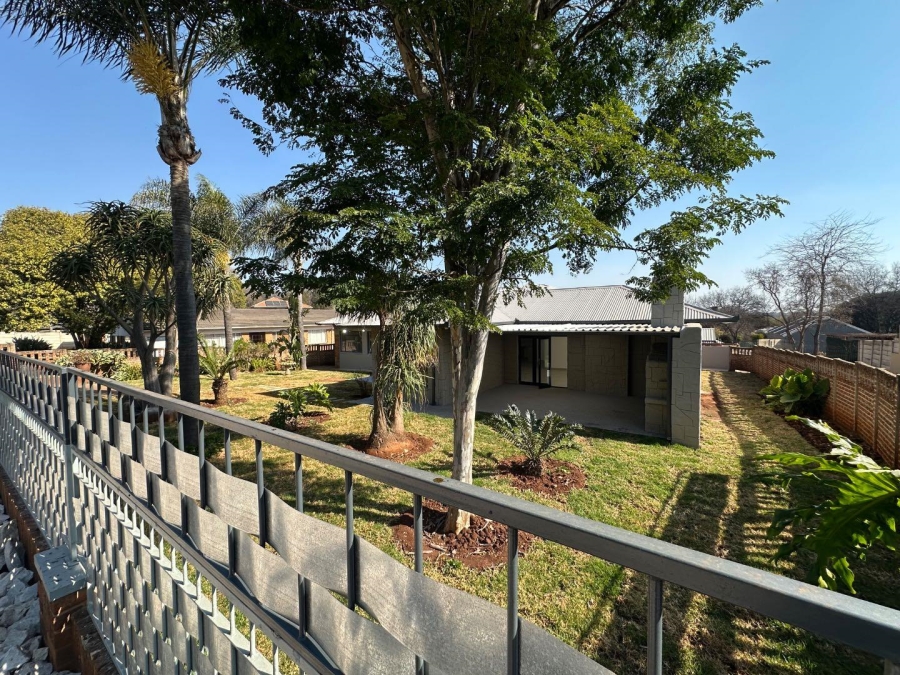 5 Bedroom Property for Sale in Lyttelton Manor Gauteng