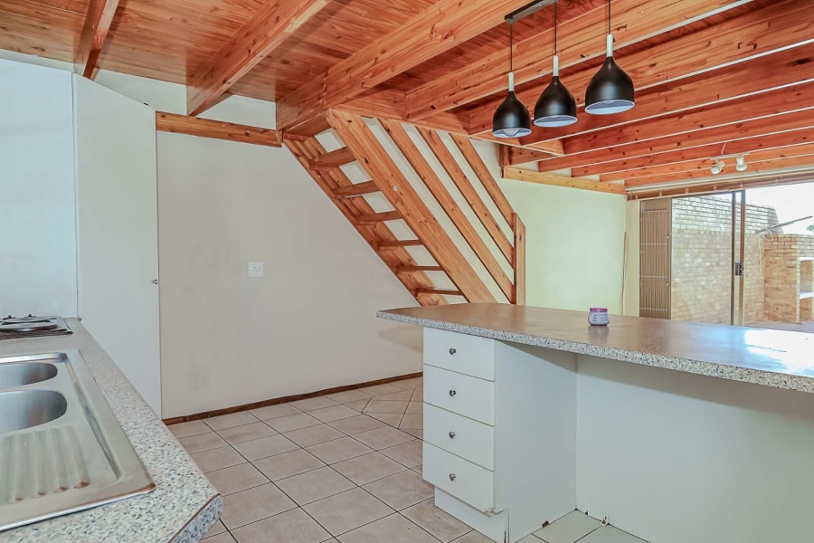 4 Bedroom Property for Sale in Weltevreden Park Gauteng
