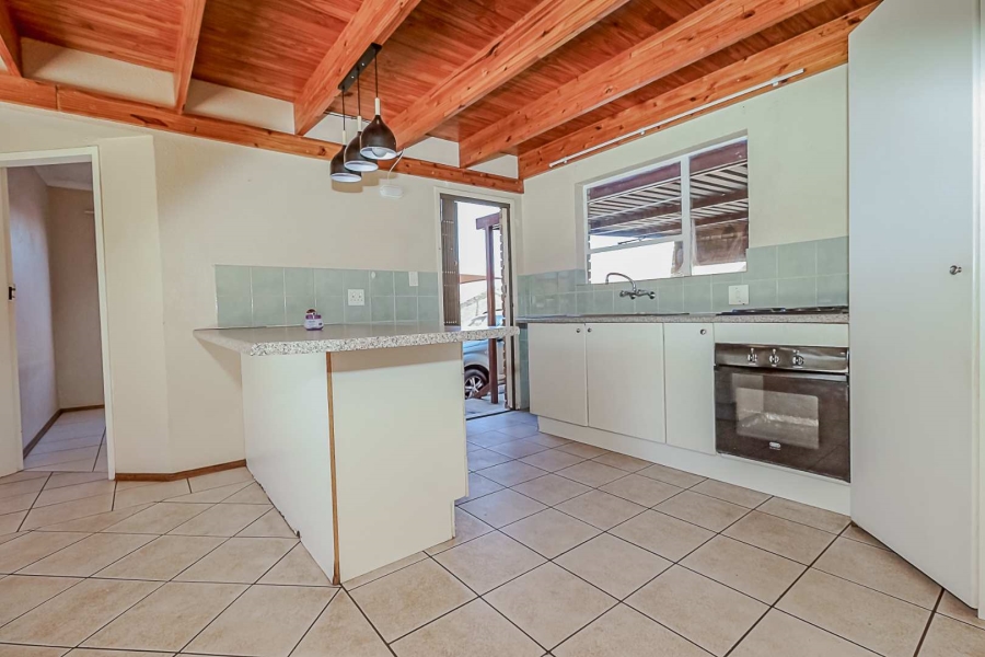 4 Bedroom Property for Sale in Weltevreden Park Gauteng