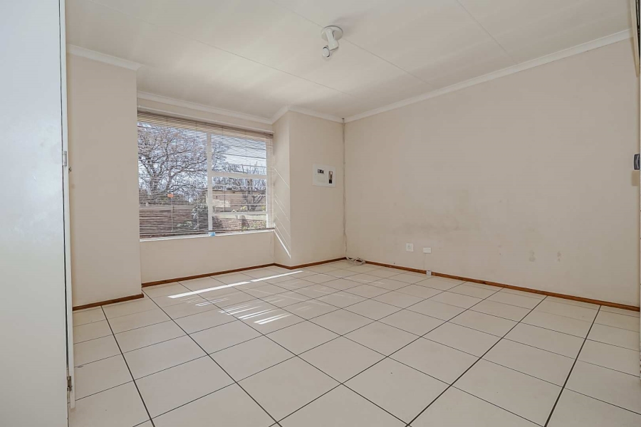4 Bedroom Property for Sale in Weltevreden Park Gauteng